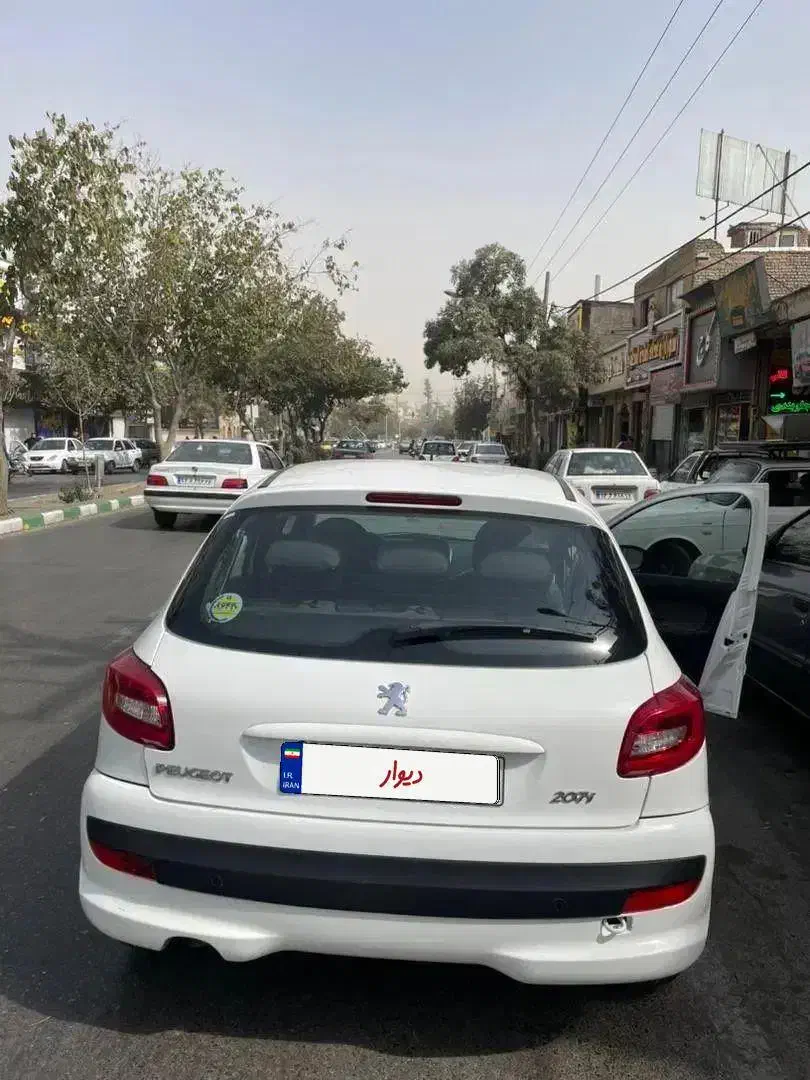 ۲۰۷ مدل ۱۴۰۱ فرمان برقی|خودرو سواری و وانت|مشهد, نرگس (شهرک غرب)|دیوار