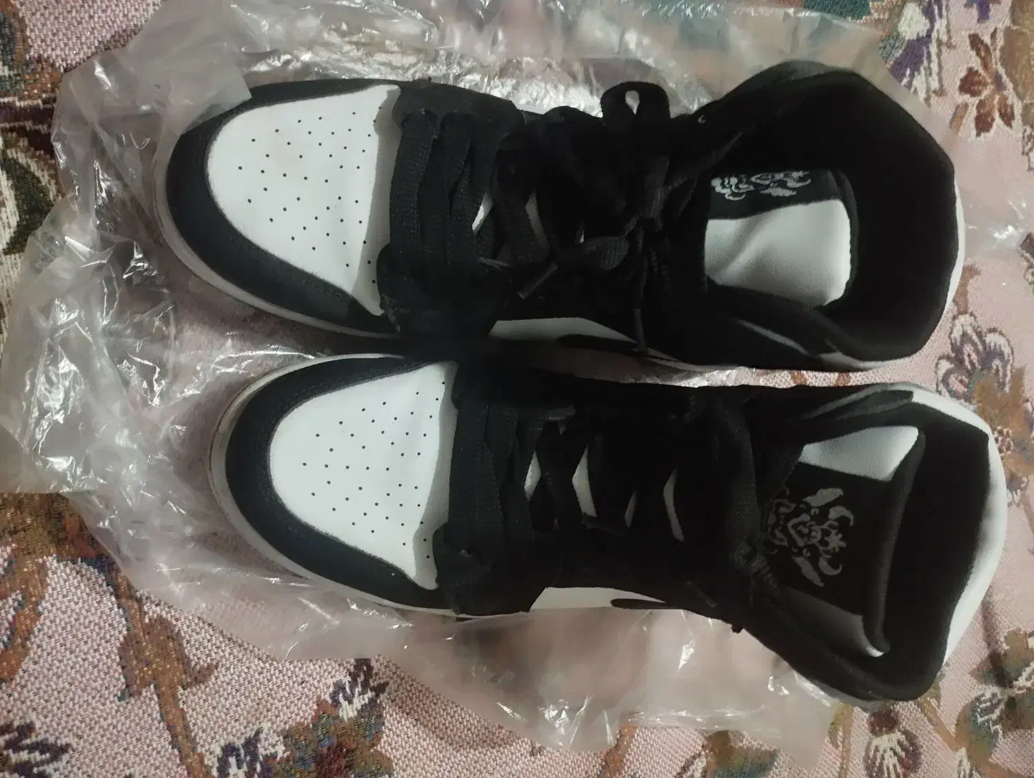 کفش بوت نونو|کیف، کفش، کمربند|بومهن, |دیوار