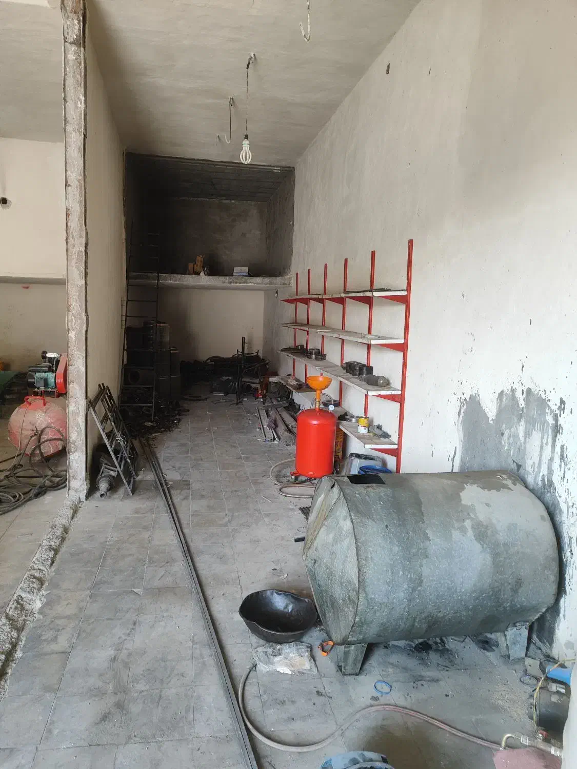 اجاره دو دهنه مغازه مناسب واسه تعویض روغنی|اجارهٔ مغازه و غرفه|داراب, |دیوار