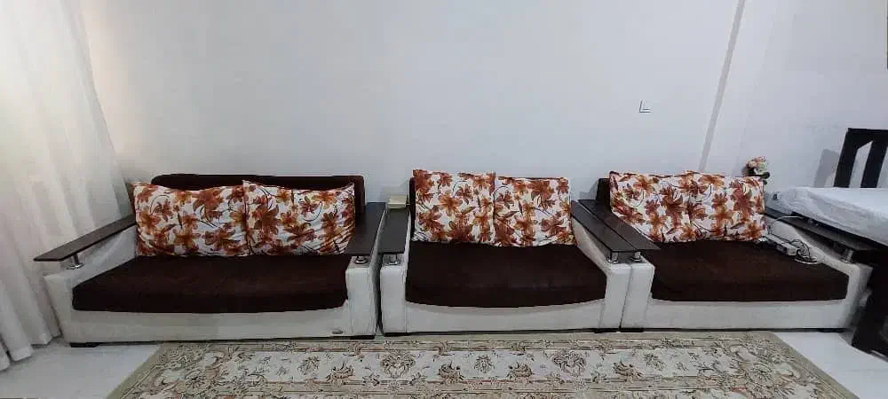 مبلمان،میز ناهار خوری قالیچه،فرش ۹متری ۷۰۰شانه|مبلمان خانگی و میز عسلی|تهران, نازی‌آباد|دیوار