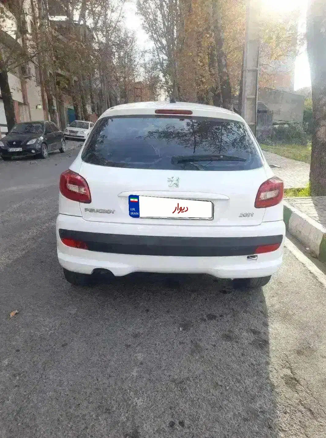 ۲۰۷ مدل ۴۰۱ سقف شیشه ای|خودرو سواری و وانت|گرگان, |دیوار