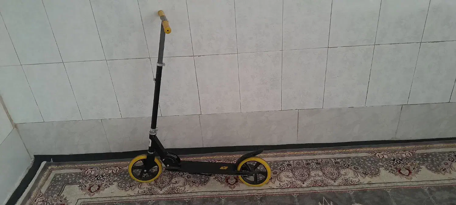 اسکوتر بدنه آلومینیوم|دوچرخه، اسکیت، اسکوتر|قم, سید معصوم|دیوار