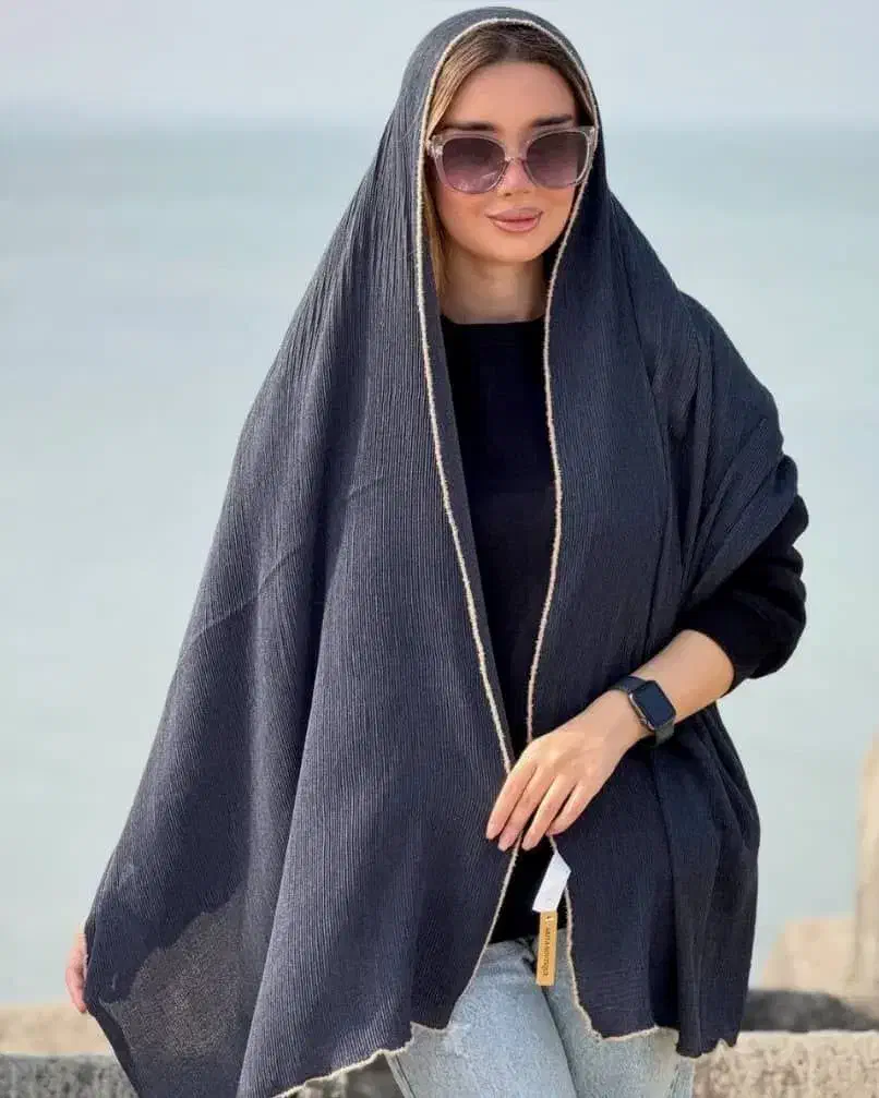 شال برشکا پاییزه حاشیه خزدار|لباس|صحنه, |دیوار