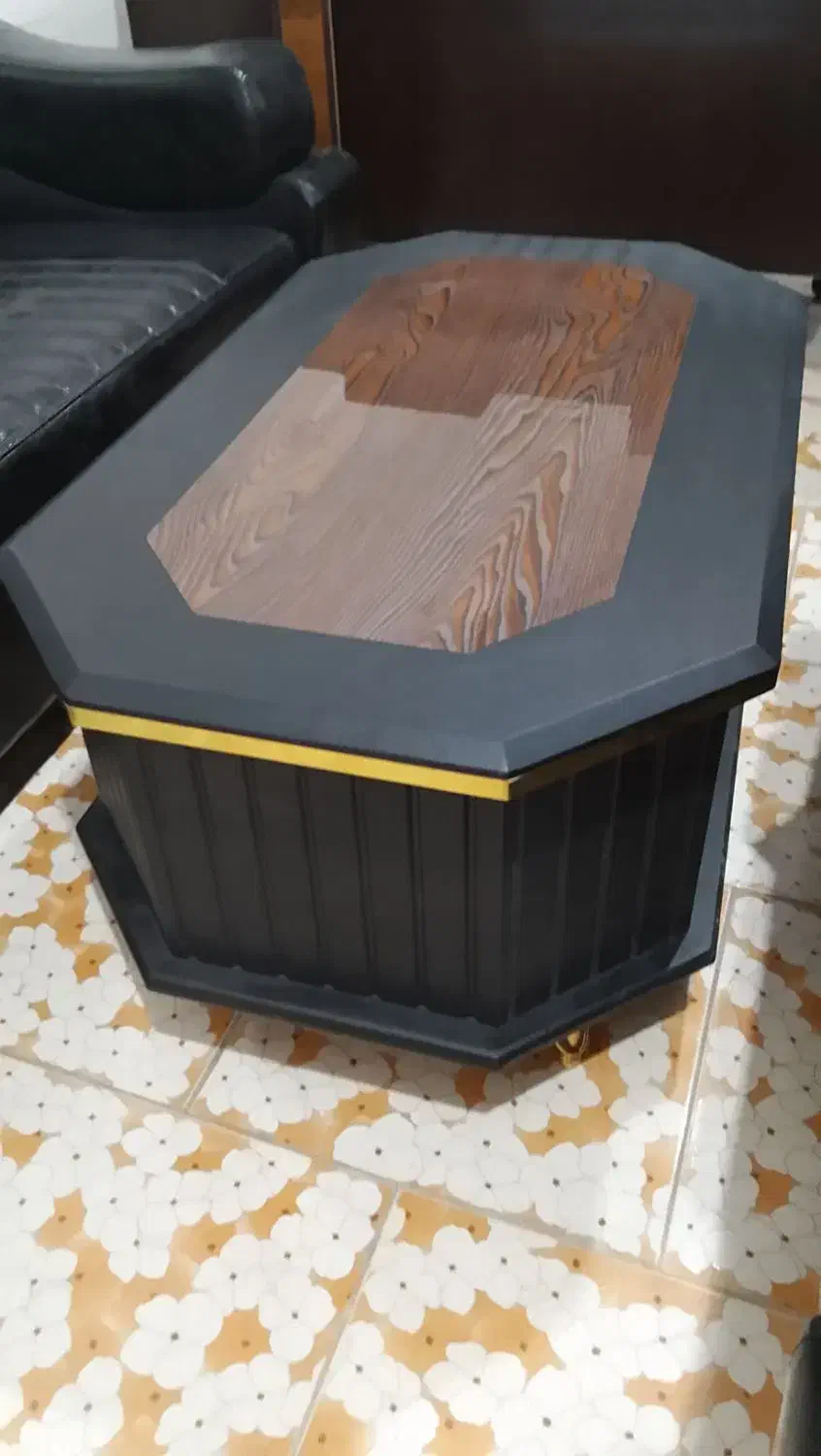 جلومبلی الماس|دفتر کار|یزد, |دیوار