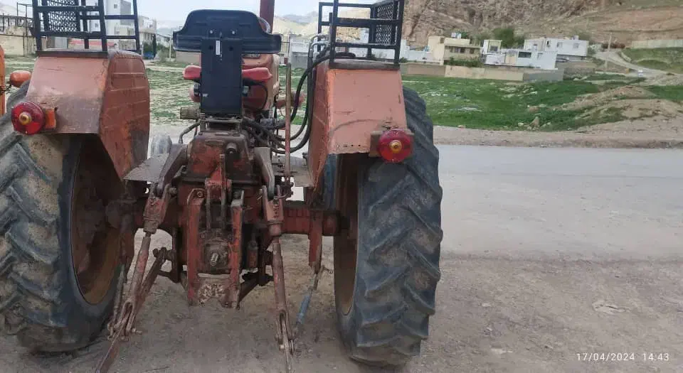 تراکتور رومانی مدل 65، فروشی ومعاوضه با 285 فرگوس|خودرو سنگین|شهرکرد, |دیوار