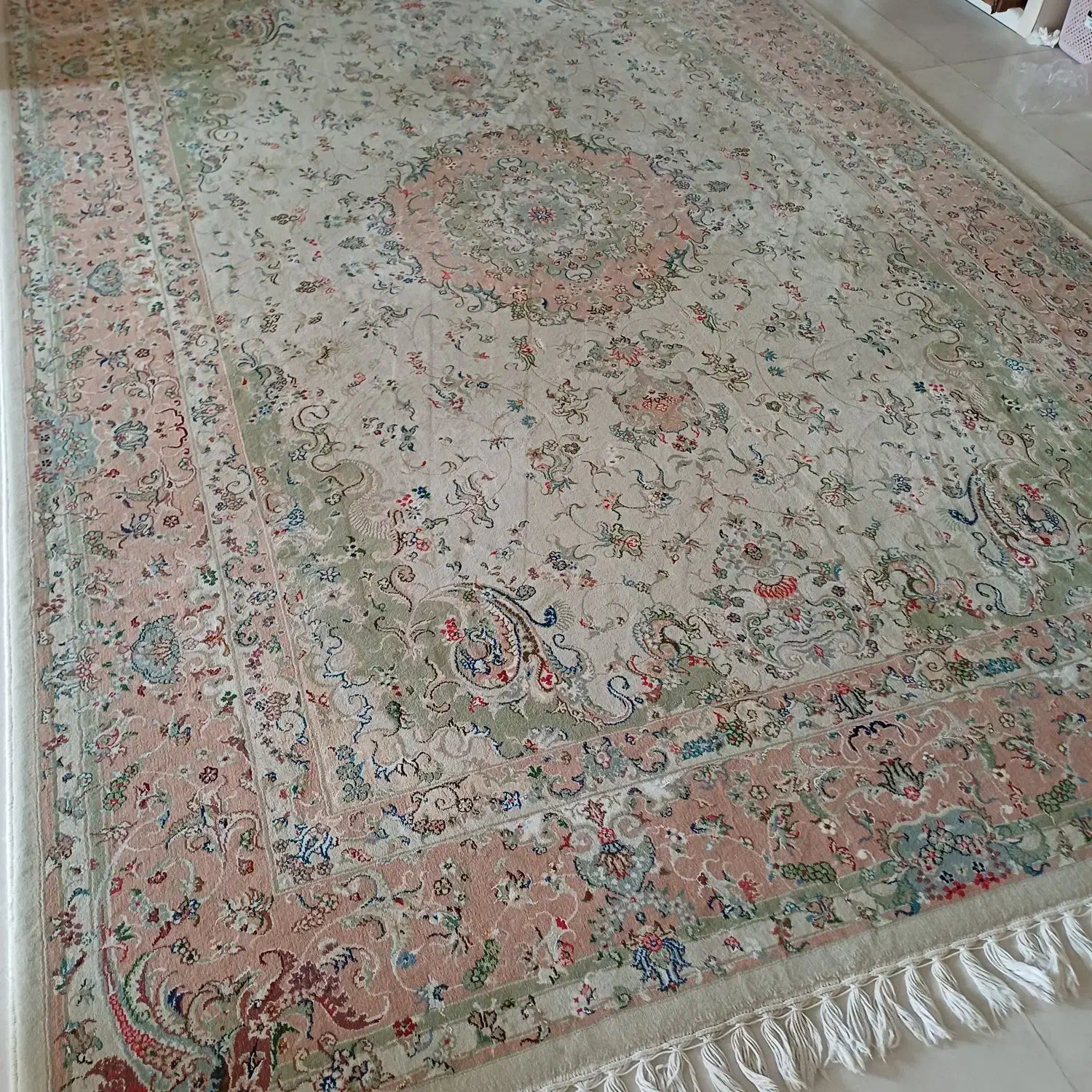 فرش نگین مشهد هر اندازه دارم|فرش|بابل, |دیوار