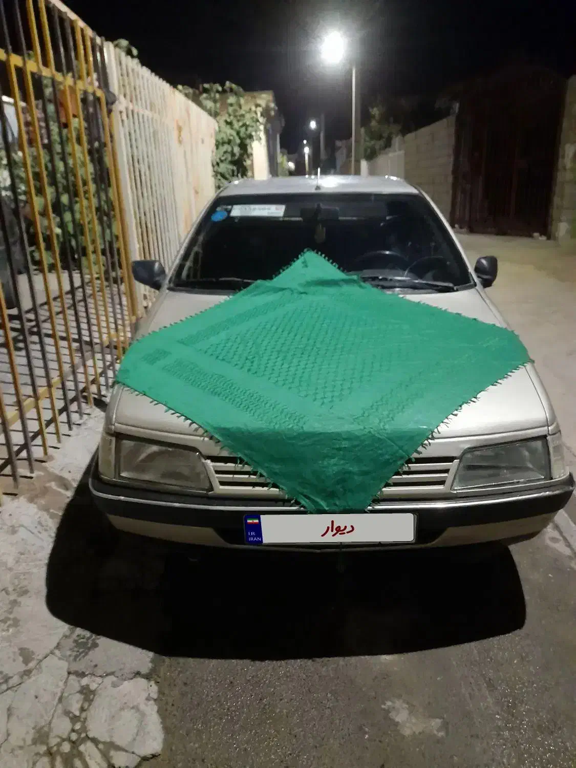 ماشین فروشی|خودرو سواری و وانت|دالاهو, |دیوار