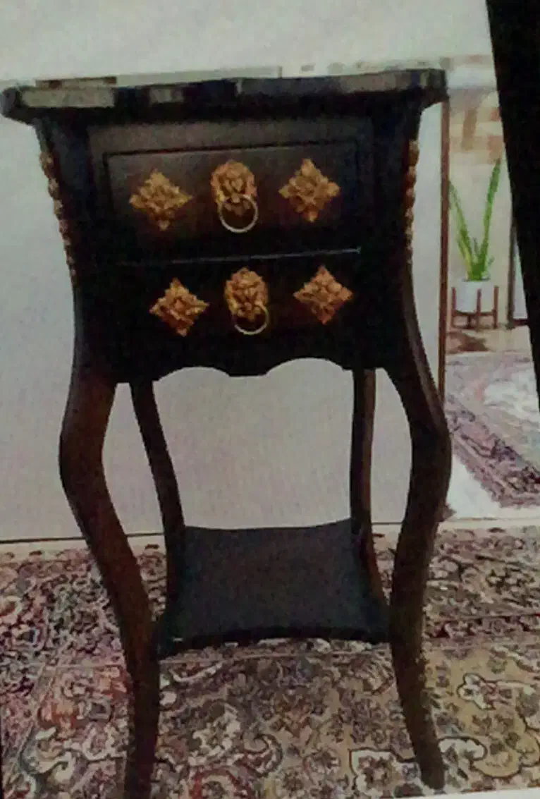 میز تلفن تمیز و سالم|میز تلفن|لنگرود, |دیوار