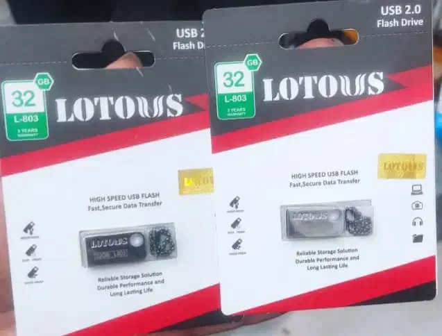 فلش/مموری/هارد|لوازم جانبی موبایل و تبلت|شیراز, دشت چنار|دیوار