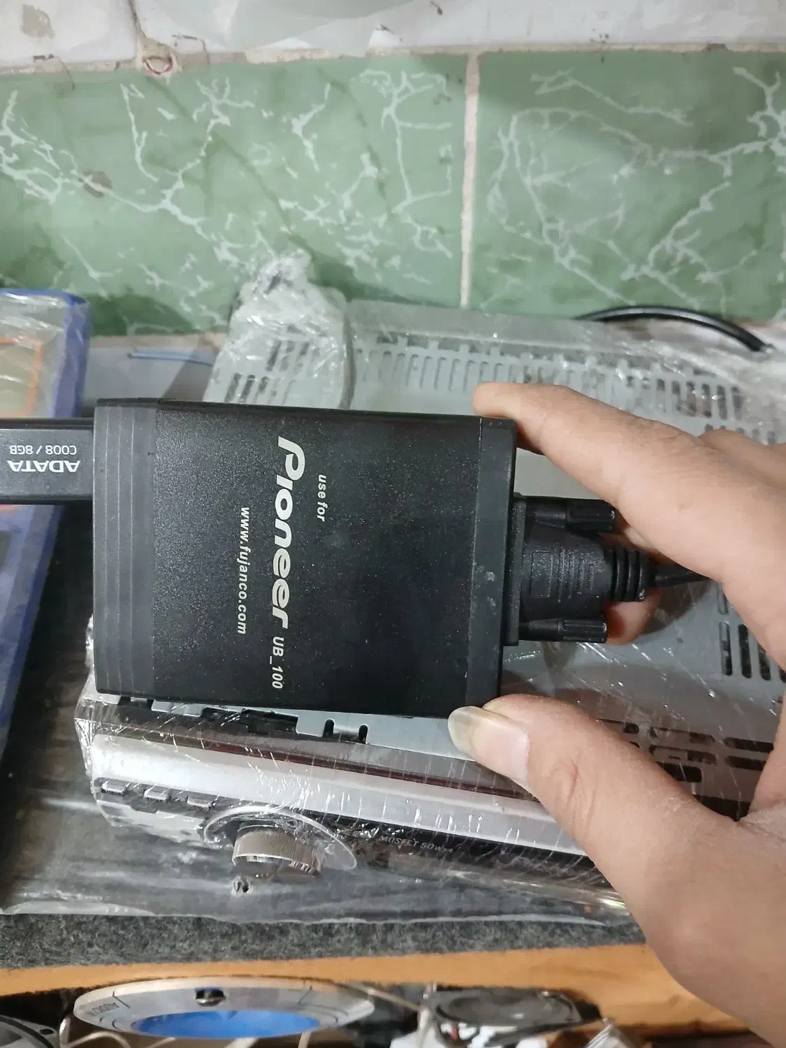 یوبی۱۰۰|قطعات و لوازم جانبی رایانه|سبزوار, فرهنگیان|دیوار