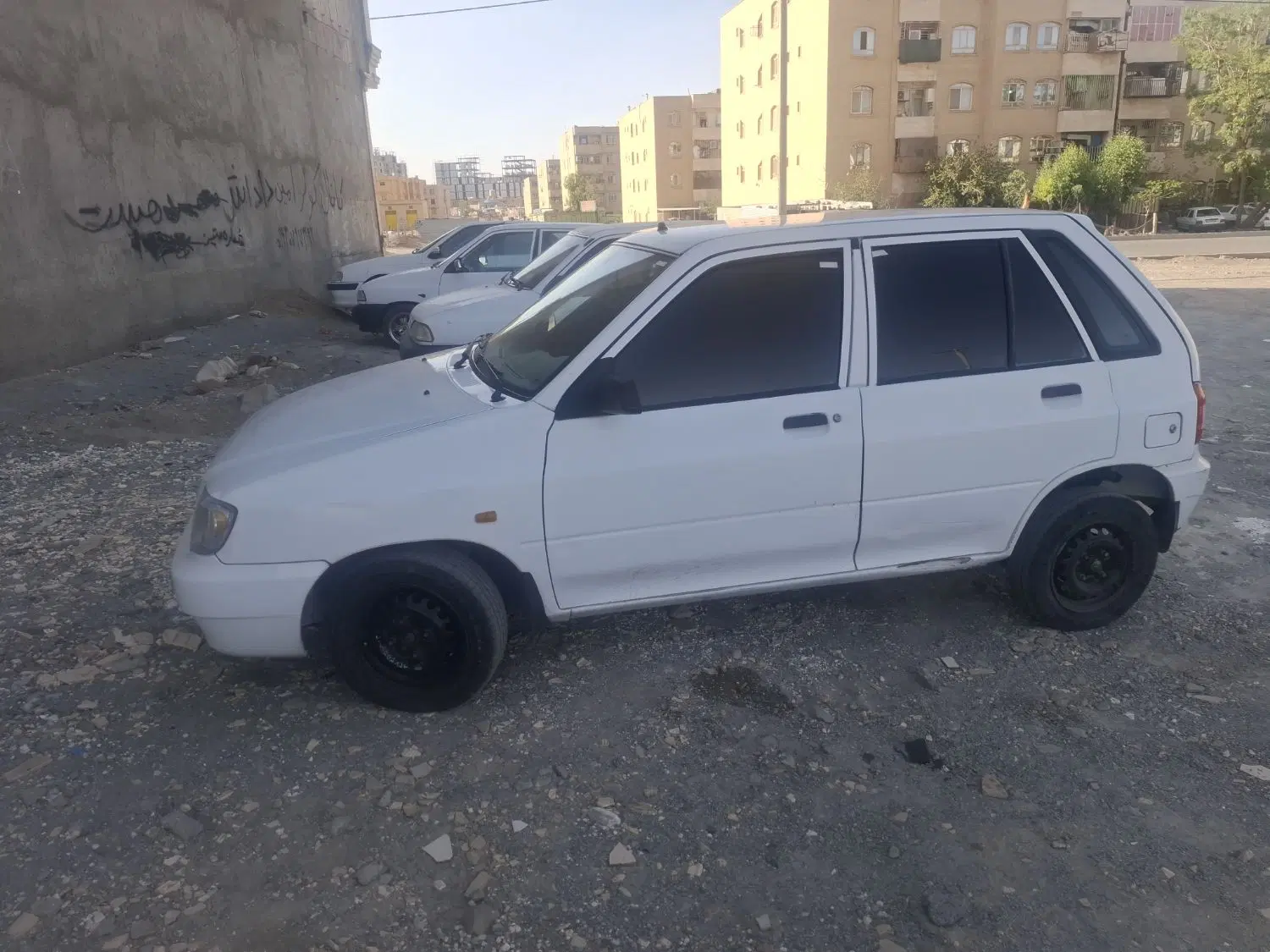 111مدل98|خودرو سواری و وانت|زاهدان, |دیوار