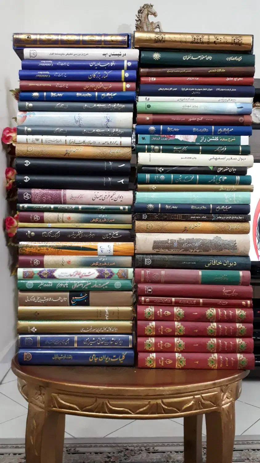 کتابخانه ایی زیبا در منزل کتابهای ادبی عرفانی|کتاب و مجله ادبی|ری, شهید بهشتی|دیوار