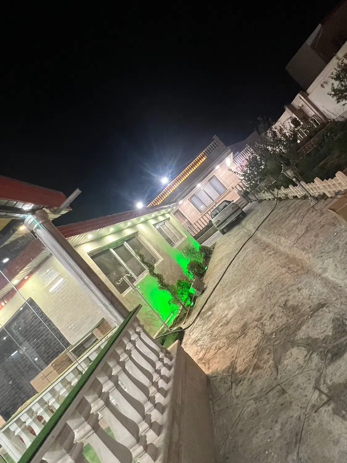 ویلا استخر دار اجاره ای|اجارهٔ کوتاهمدت ویلا و باغ|قم, مصلاء|دیوار