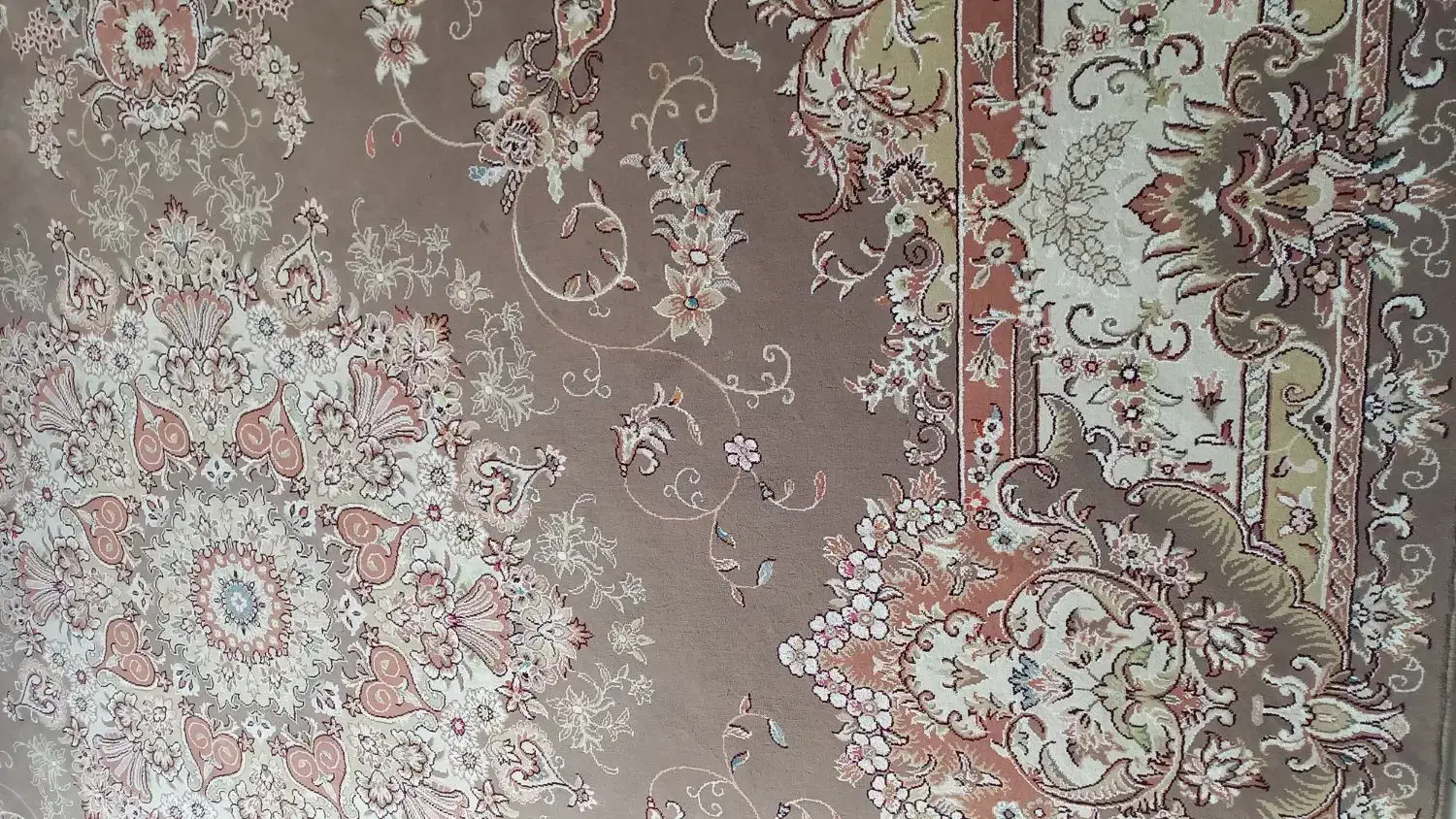 دو تخته فرش ۱۲متری|فرش|قم, نخودی|دیوار