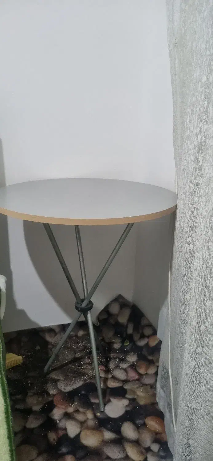 میز خاطره ۴۰۰ تومن|میز تلفن|شیروان (خراسان), |دیوار