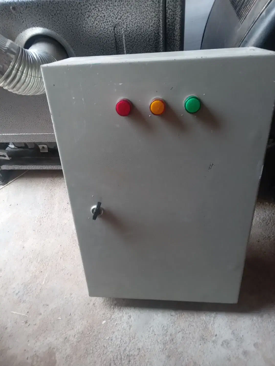 تابلو برق|حراج|تربت جام, میان جام|دیوار