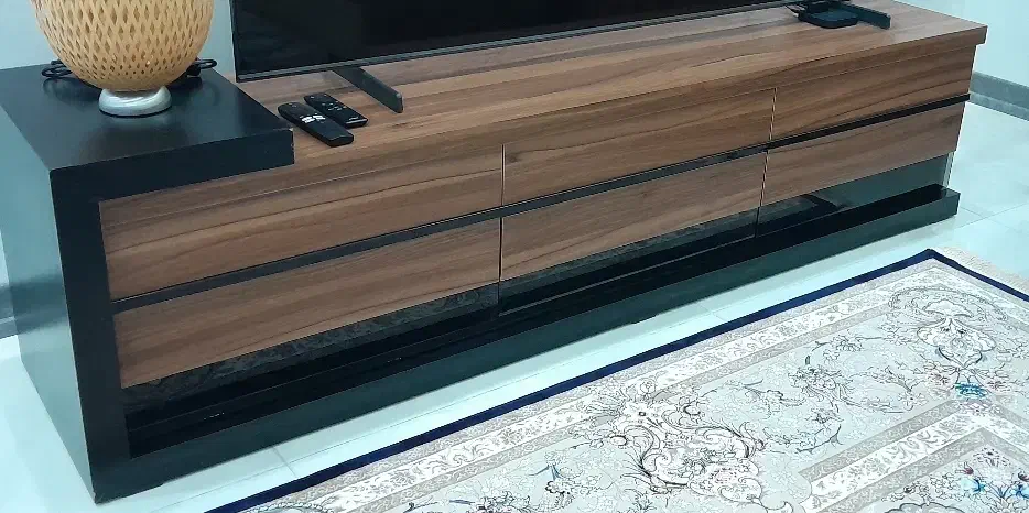 میز تی وی|میز تلویزیون|شاهینشهر, خانه کارگر|دیوار