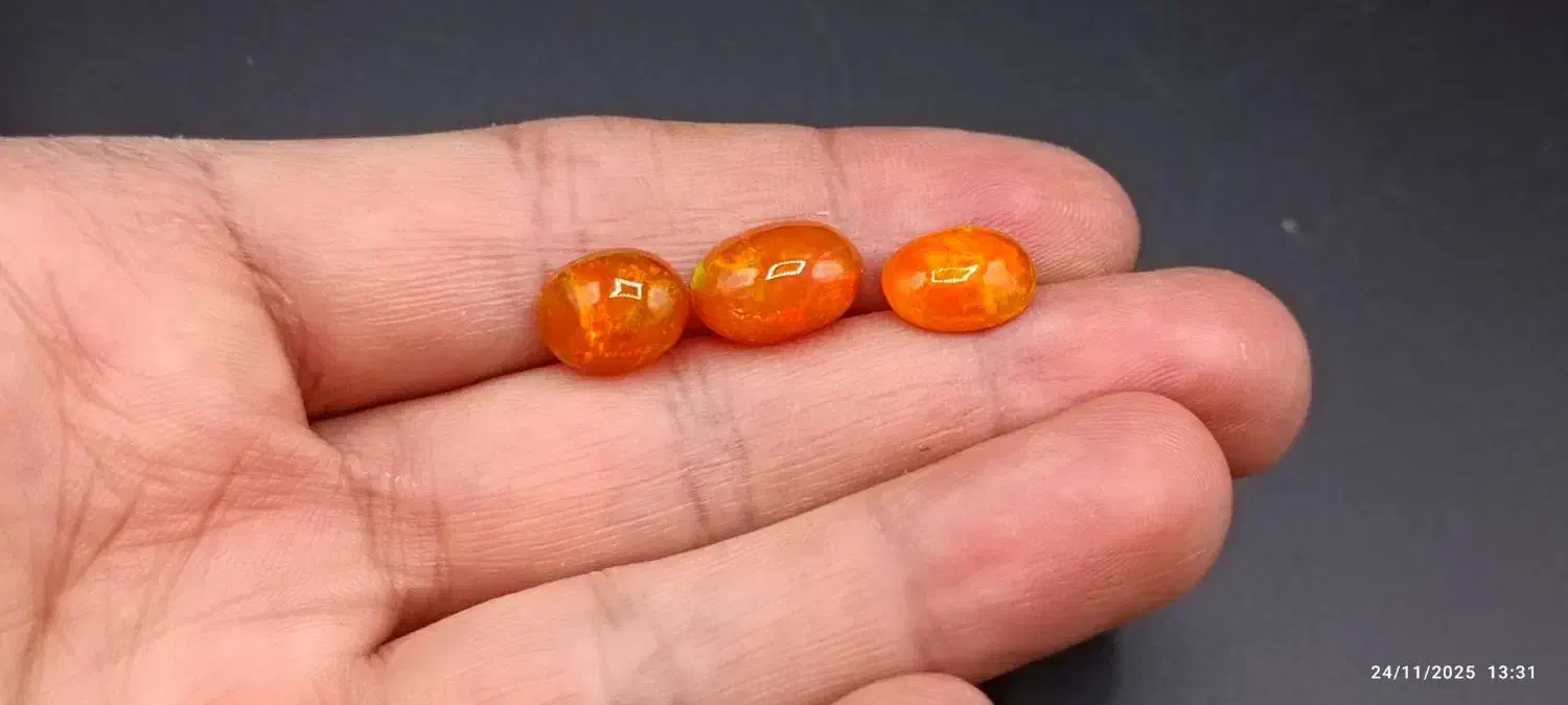 سنگ ااپال|جواهرات|تبریز, |دیوار