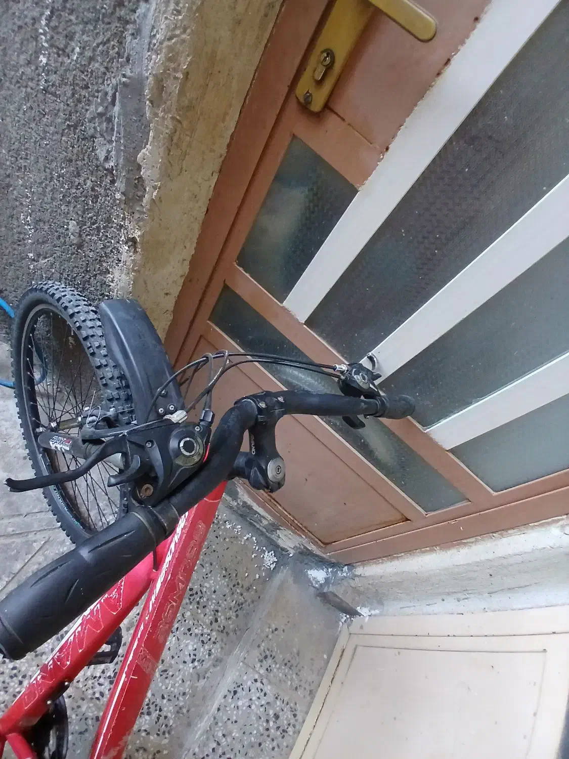 دوچرخه ۲۶ تمیزو بدون ایراد|دوچرخه، اسکیت، اسکوتر|آبدانان, |دیوار