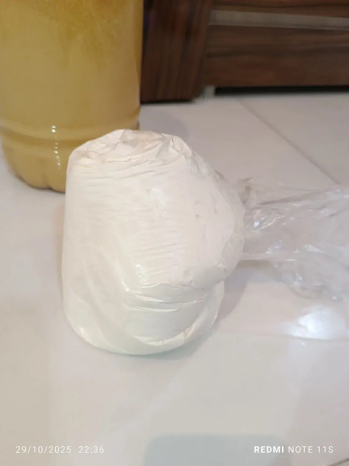 کره گاو|خوردنی و آشامیدنی|تربت‌حیدریه, کاشانی|دیوار