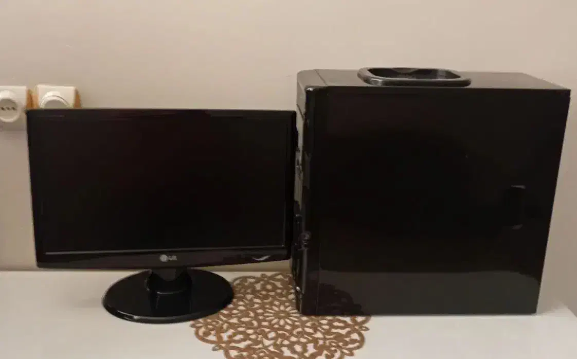 کامپیوتر سالم|رایانه رومیزی|دامغان, |دیوار