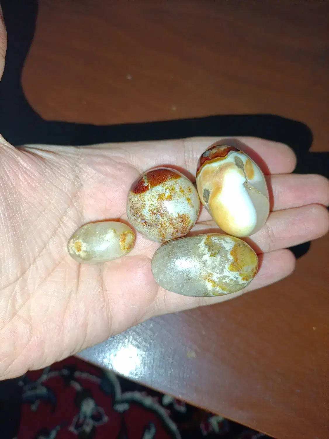 مهره قدیمی|کلکسیون اشیاء عتیقه|دهدشت, |دیوار