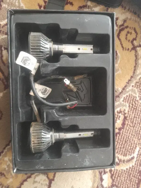 هدلایت سفید ۱۳۲|قطعات یدکی و لوازم جانبی|زیرکوه, |دیوار