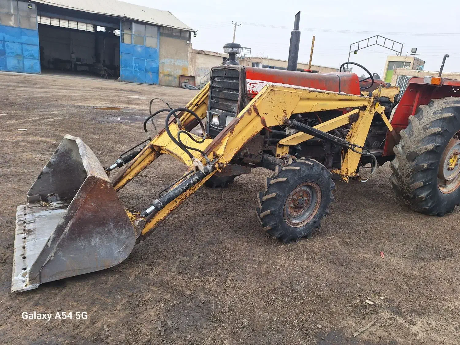 تراکتور فرگوسن بیل دار مدل ۷۰|خودرو سنگین|اصفهان, ملکشهر|دیوار