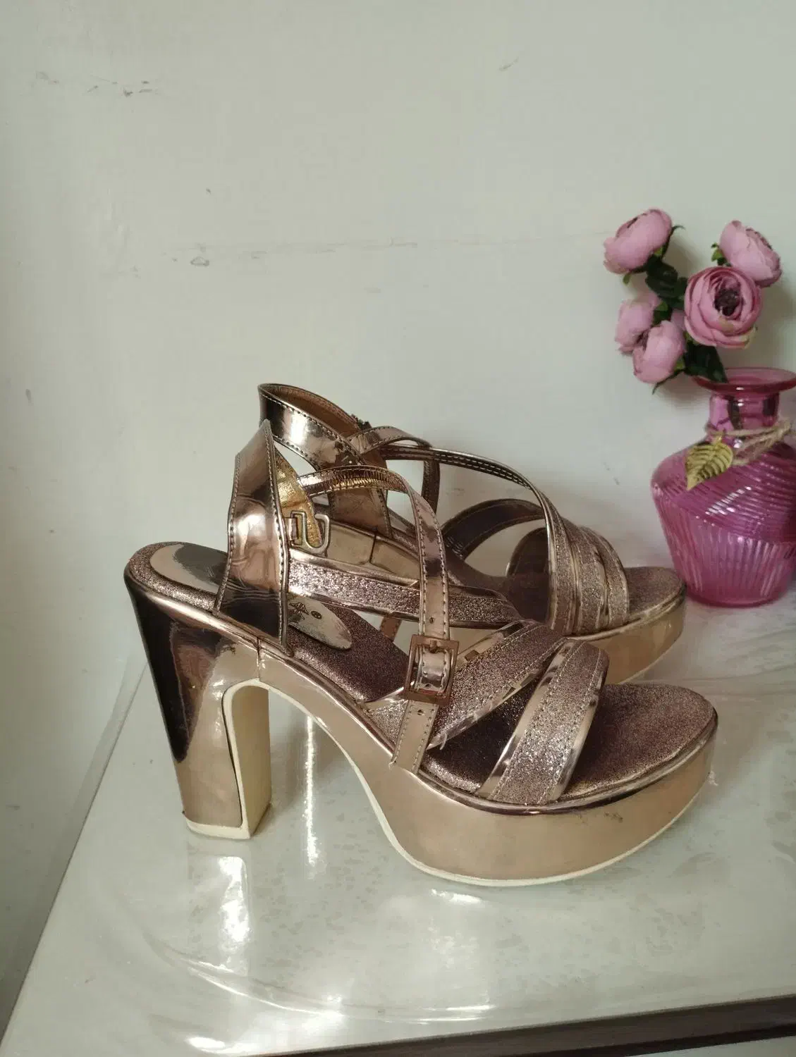 کفش مجلسی دخترانه|کیف، کفش، کمربند|باسمنج, |دیوار