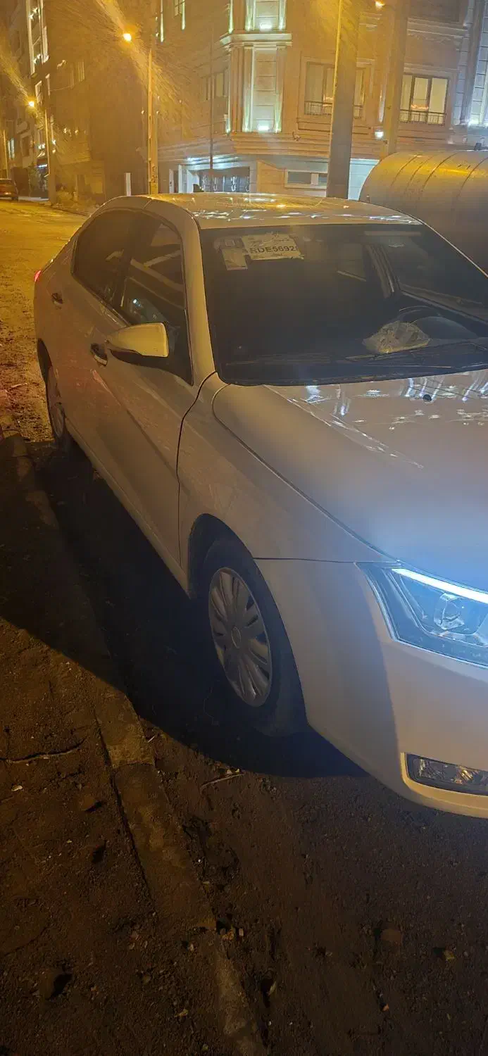 دنا پلاس|خودرو سواری و وانت|تبریز, |دیوار