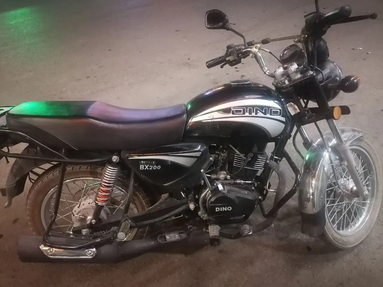 دینو طرح بوکسر درجه یک|موتورسیکلت|میبد, |دیوار