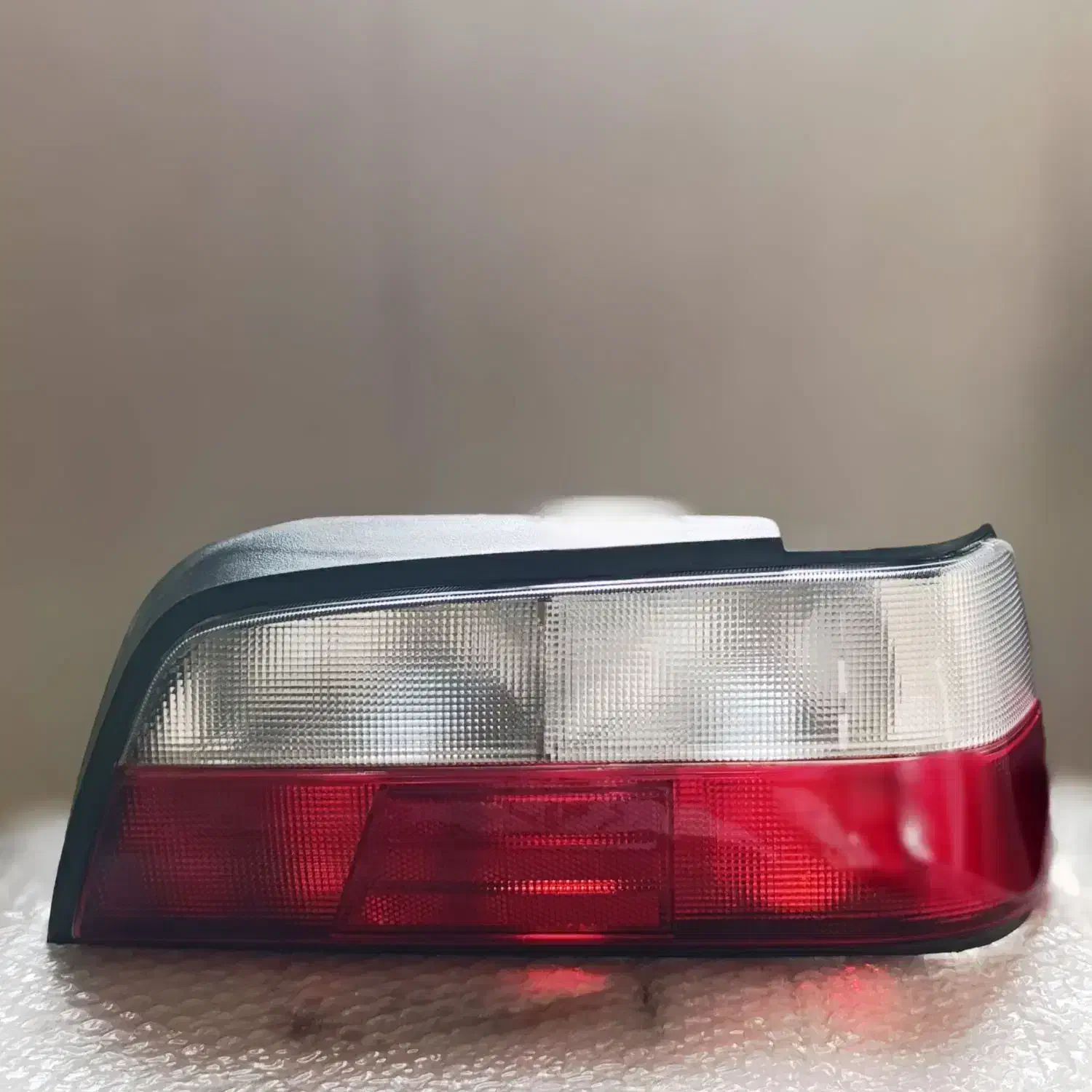 چراغ بالاسفید|لامپ و چراغ|یاسوج, |دیوار