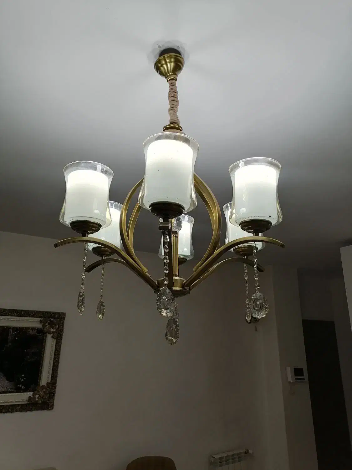 لوستر مدرن|لوستر و چراغ آویز|تهران, گلستان (شهرک راه آهن)|دیوار