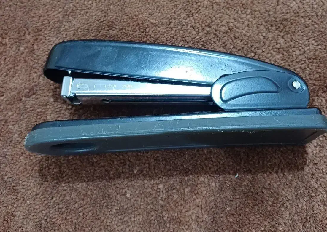 منگنه کانگورو|لوازم التحریر|مسجد سلیمان, |دیوار