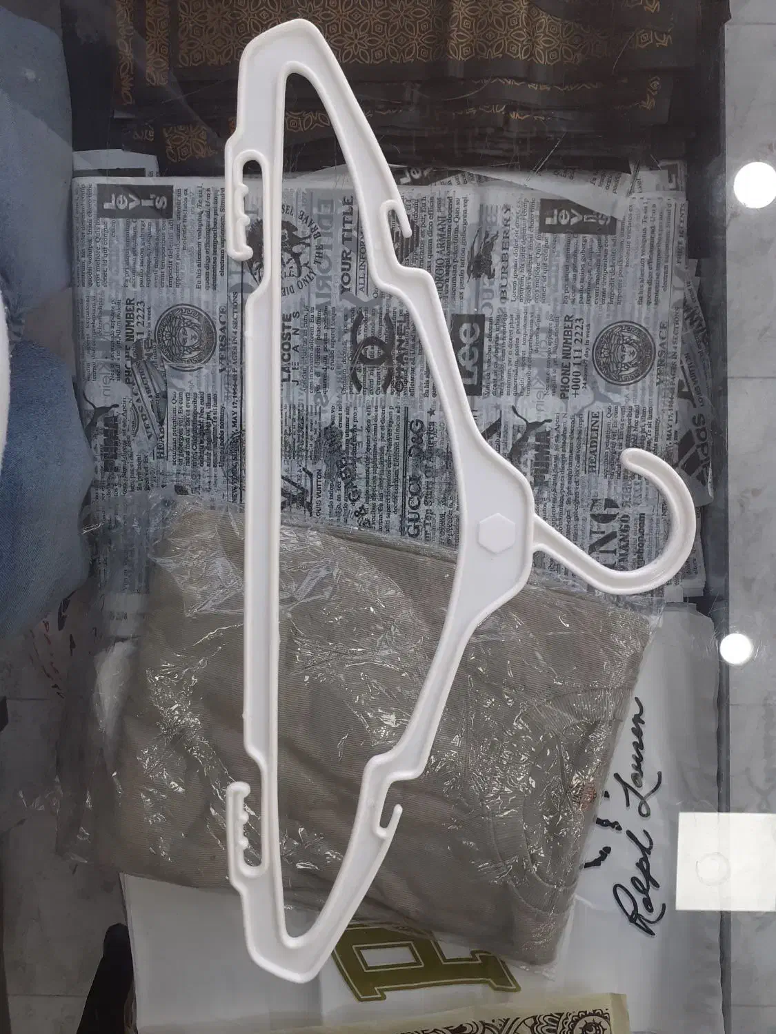 چوبکار چوب لباس|فروشگاه و مغازه|خسروشاه, |دیوار