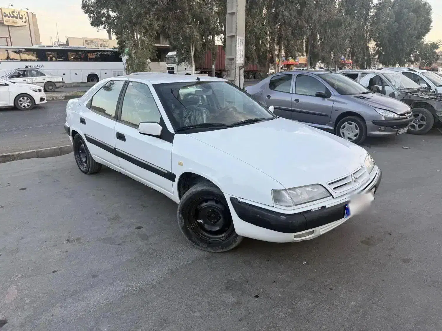 زانتیا ۲۰۰۰|خودرو سواری و وانت|زاهدان, |دیوار