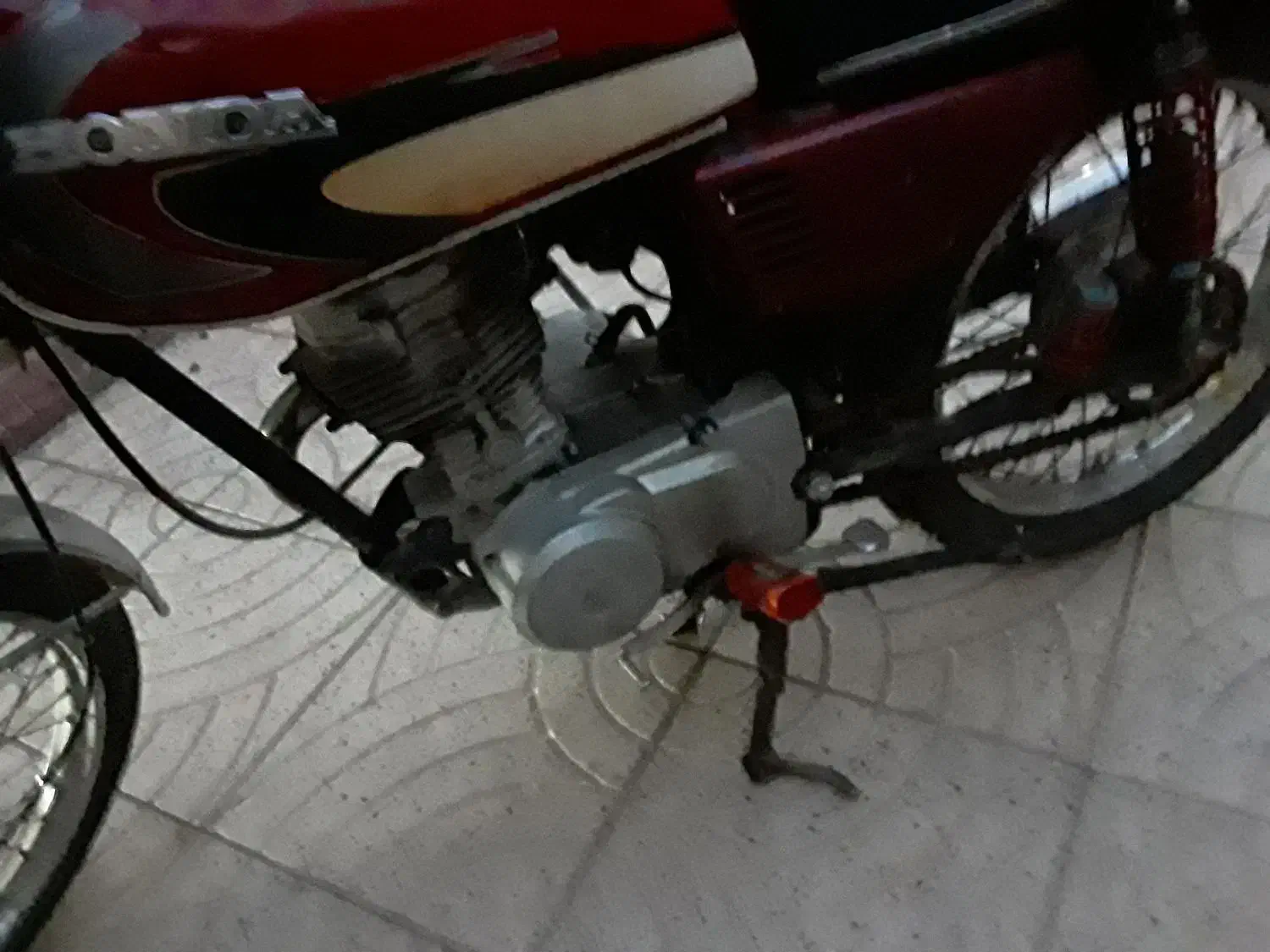 موتور ۱۲۵|موتورسیکلت|نوشین شهر, |دیوار