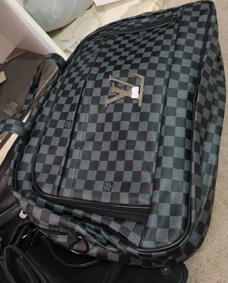 ساک نو|کیف، کفش، کمربند|کاشان, ملک آباد|دیوار