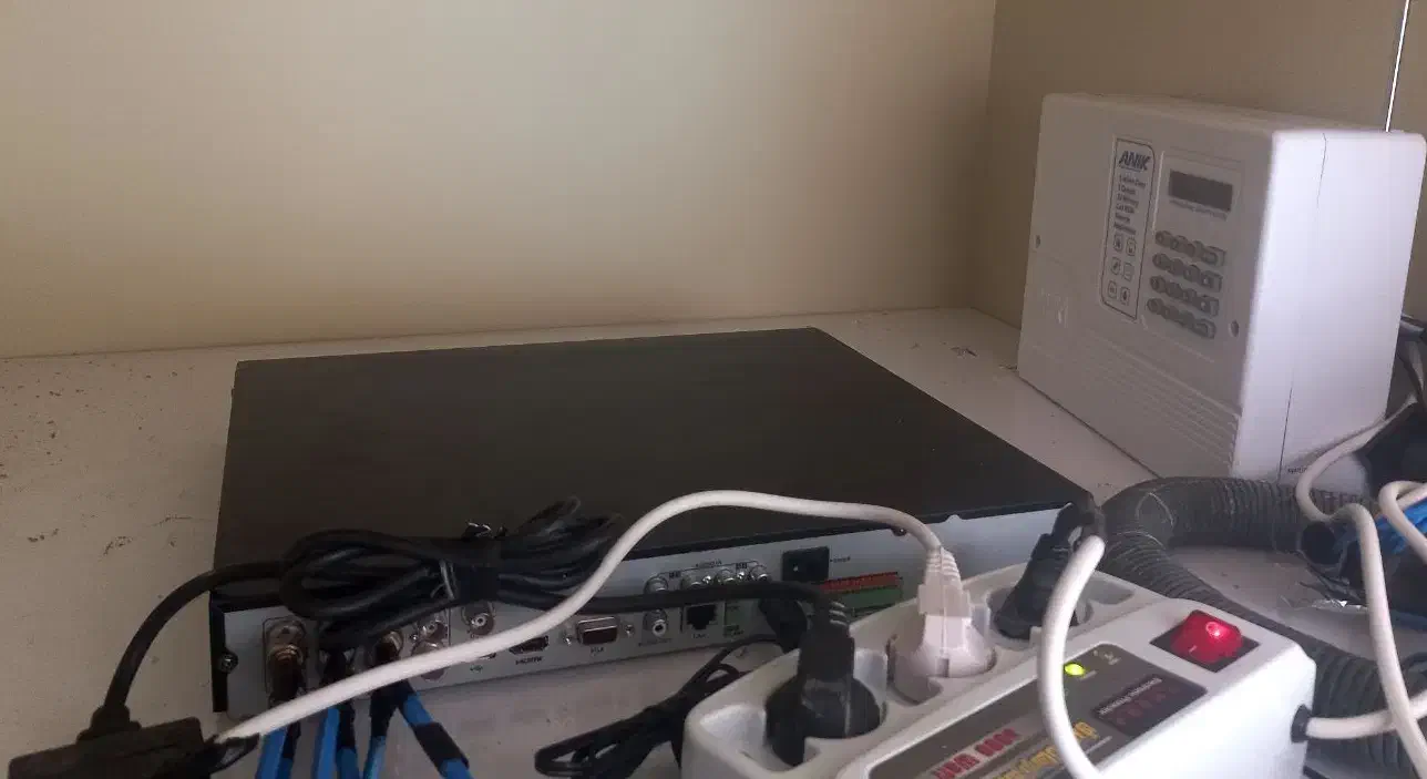 انواع سیستم های دوربین ودزدگیر|دوربین مداربسته|کاشان, گارزگاه|دیوار