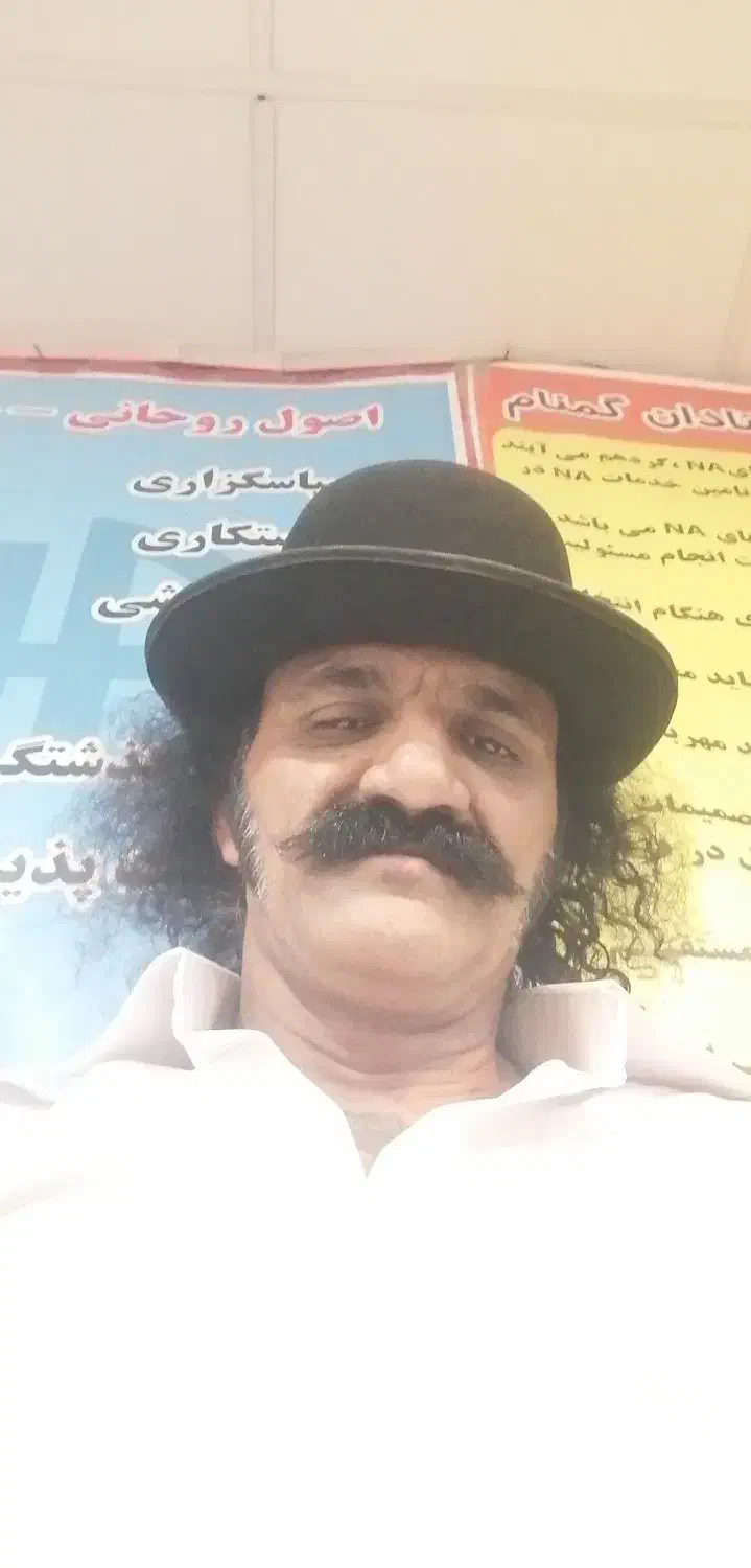شاطر نانوایی|استخدام خدمات فروشگاه و رستوران|شیراز, گل سرخ|دیوار