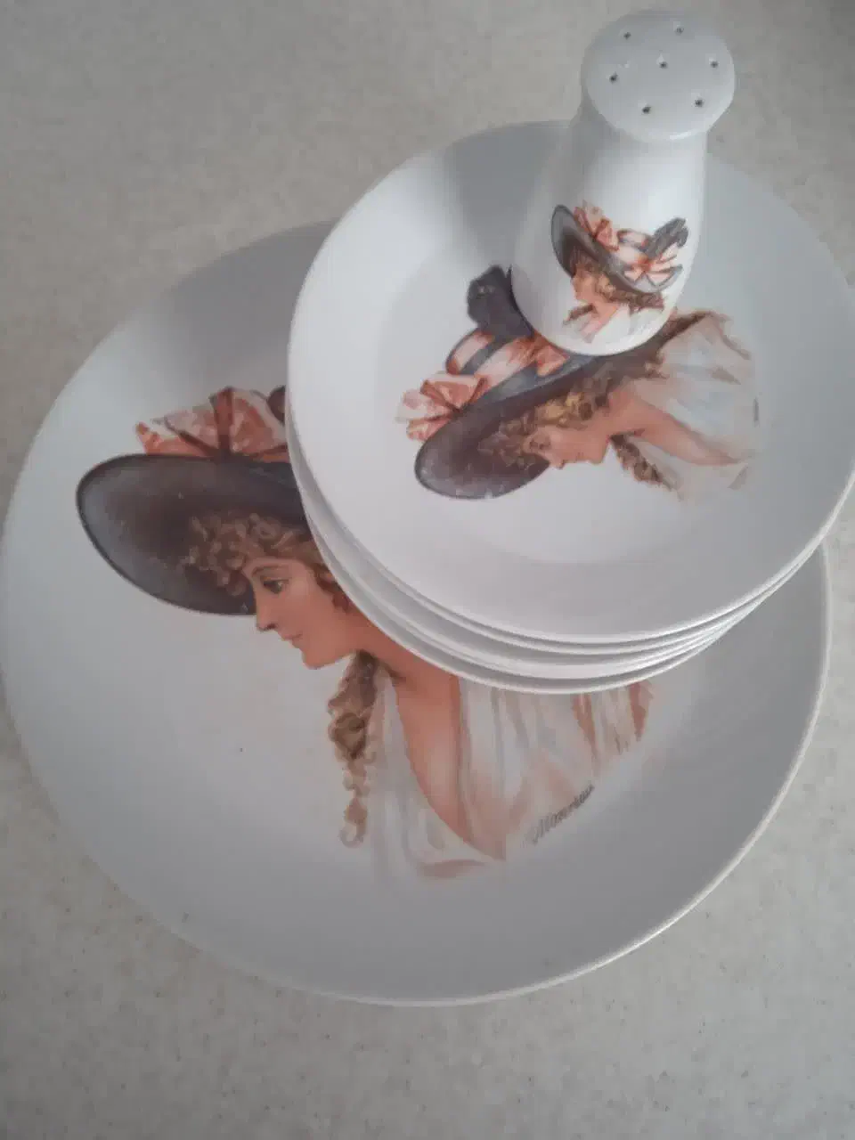 خیار‌خوری‌دکوری‌ قدیمی|کلکسیون اشیاء عتیقه|سمنان, |دیوار