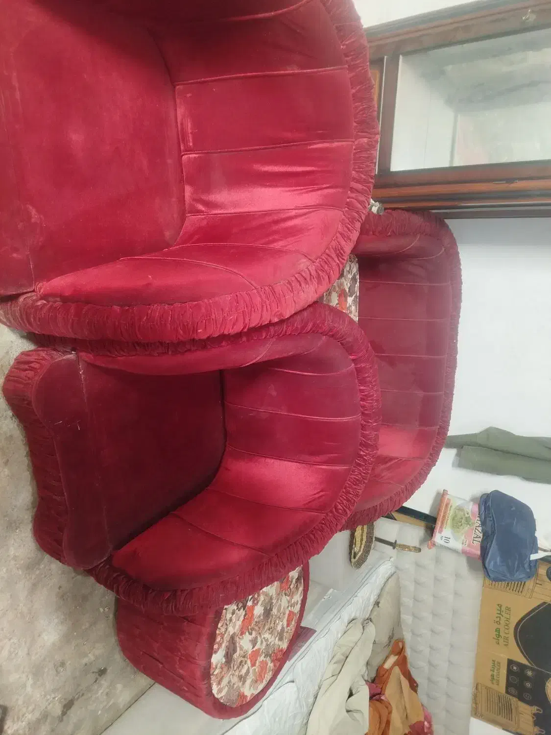 مبل تمیز استاندارد استفاده نشده|مبلمان خانگی و میز عسلی|مشهد, رده|دیوار