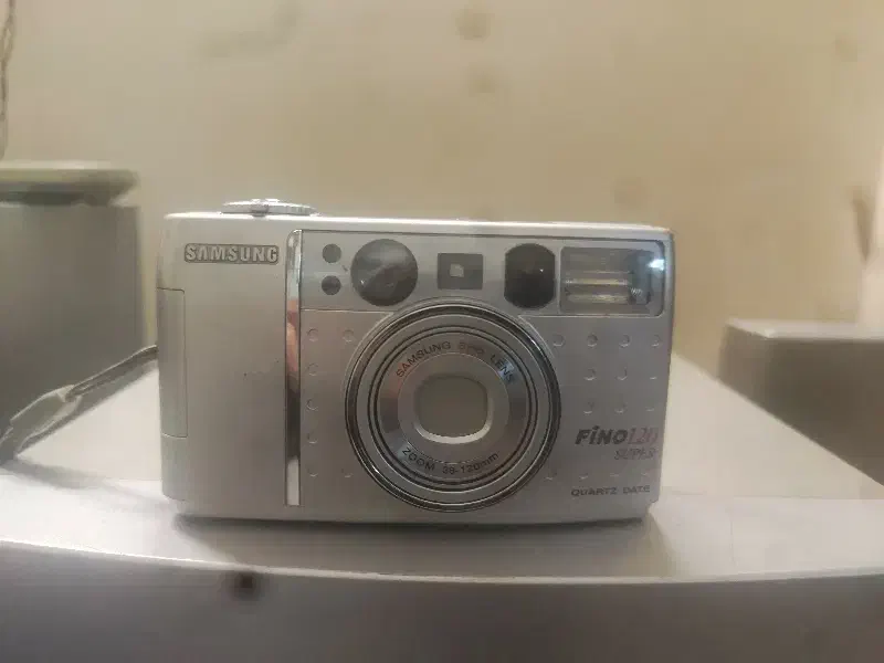 دوربین عکاسی سامسونگ اصل|دوربین عکاسی و فیلمبرداری|تهران, زاهد گیلانی|دیوار