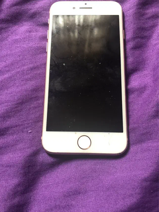 آیفون۸ مشکل اپل ای دی داره|موبایل|تهران, هفده شهریور|دیوار