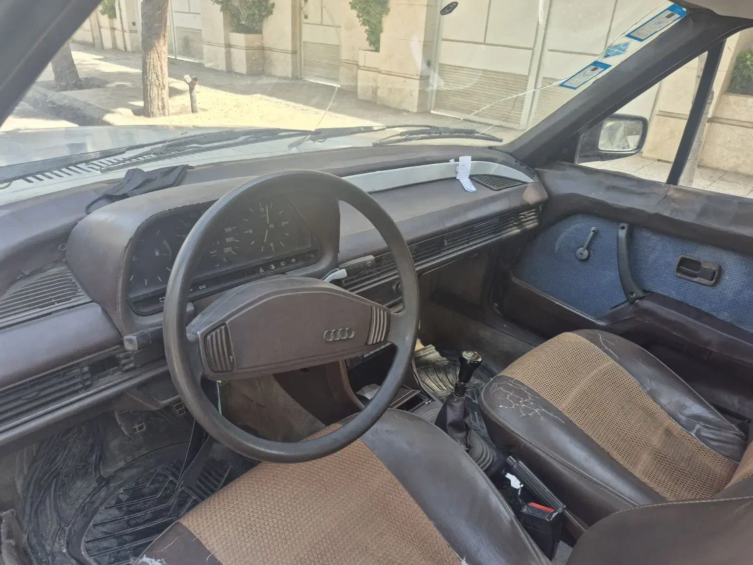 آئودی ۱۰۰ مدل ۱۹۷۷|خودرو کلاسیک|تهران, قلهک|دیوار