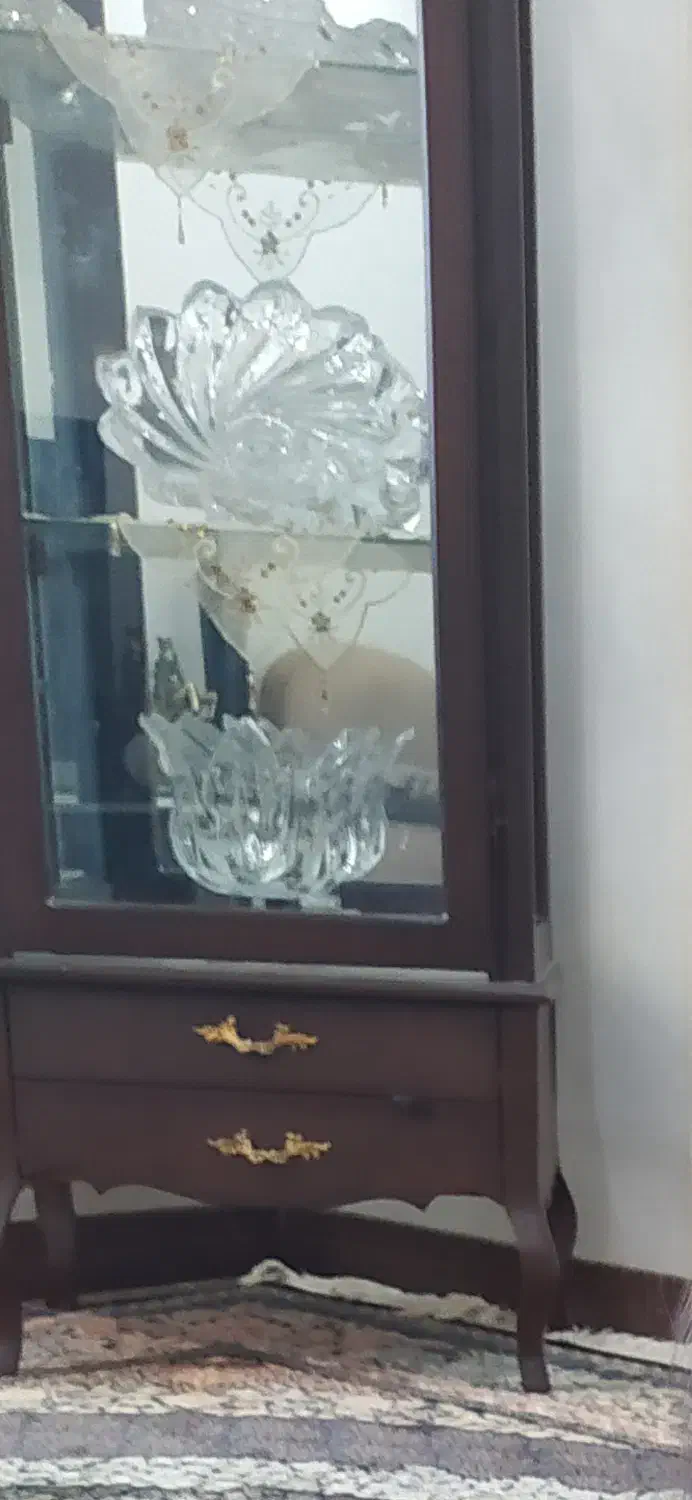 بوفه کاملا نو قیمت ۱ملیون|بوفه، ویترین، کنسول|همدان, |دیوار