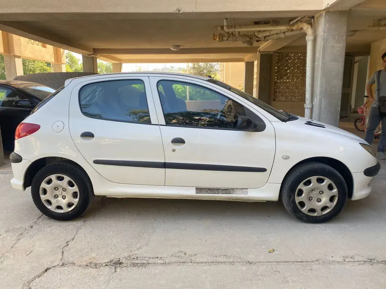 206تیپ ۲ کارمندی مدل ۹۸|خودرو سواری و وانت|جم, |دیوار