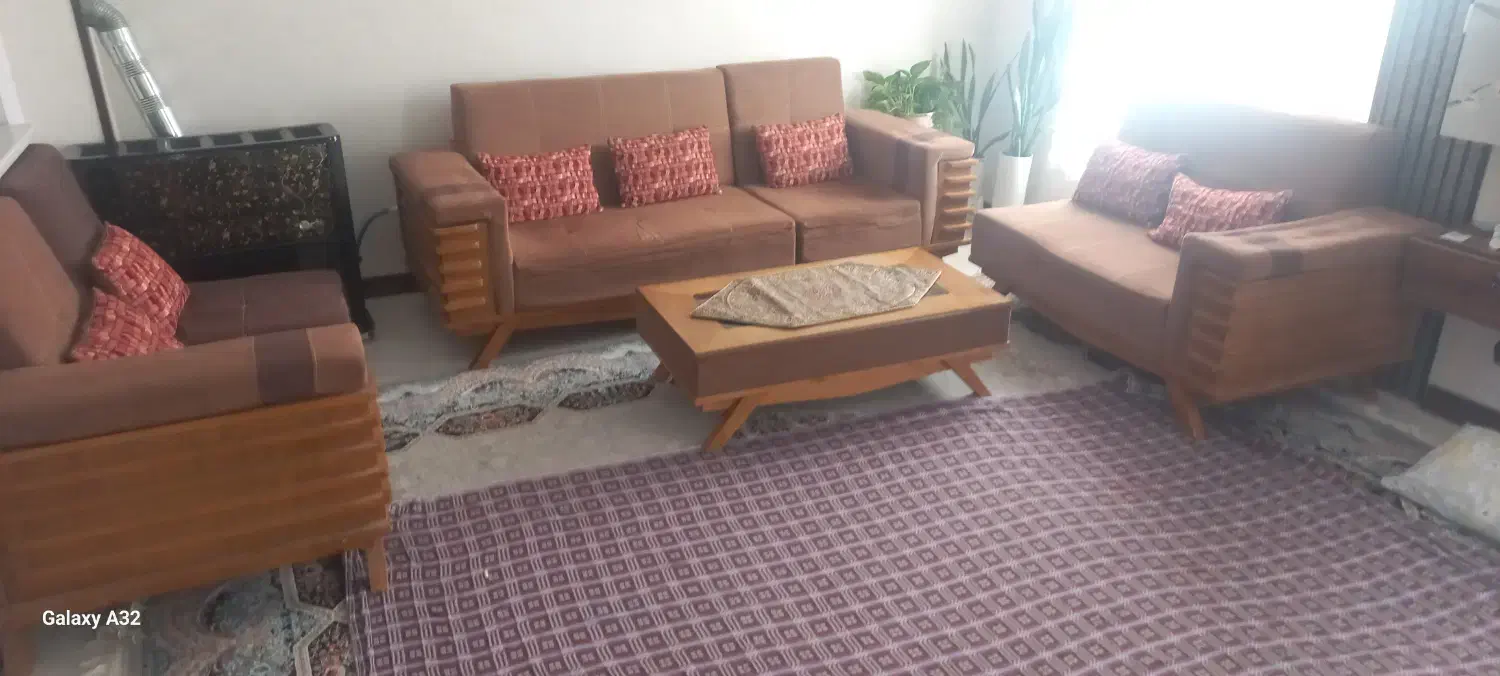 فروش مبل ۷ نفره با جلو مبلی|مبلمان خانگی و میز عسلی|اقلید, |دیوار