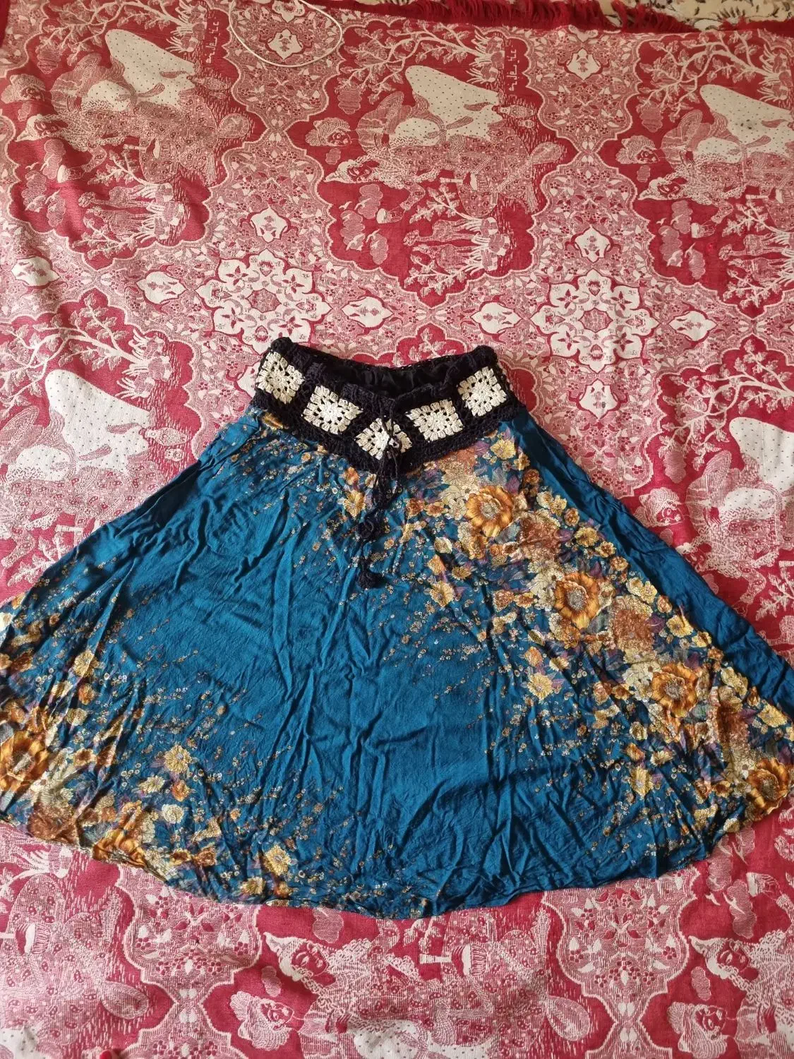 دامن زنانه|لباس|مرودشت, سهل‌آباد|دیوار