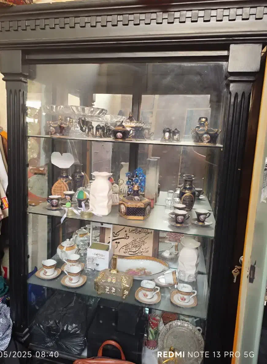 بوفه چوبی|بوفه، ویترین، کنسول|یزد, |دیوار